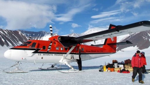 twin-otter-antarctica.jpg