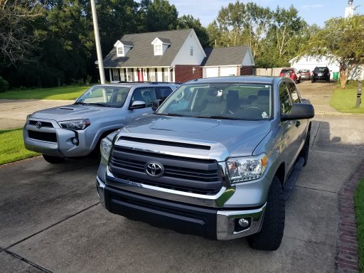 Tundra and 4Runner.jpg