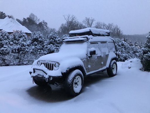 Jeep in the snow.JPG