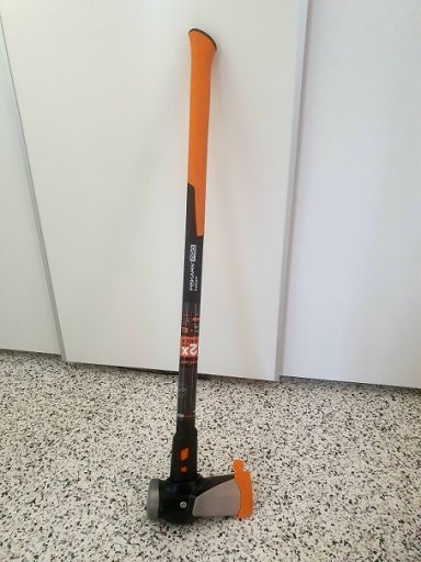 axe.jpg
