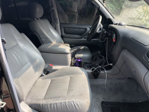 front passenger interior.jpg