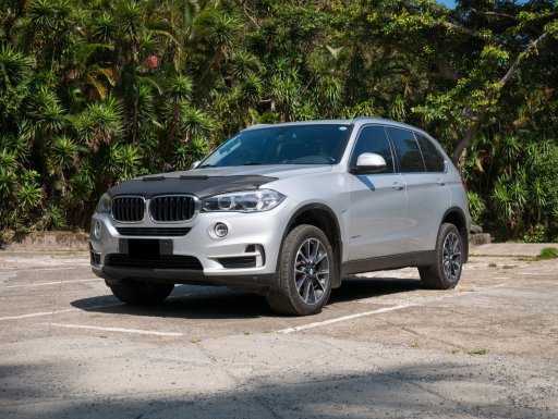 X5 Front 3q Left.jpg