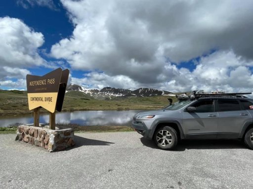 Independence Pass Continental Divide.JPG