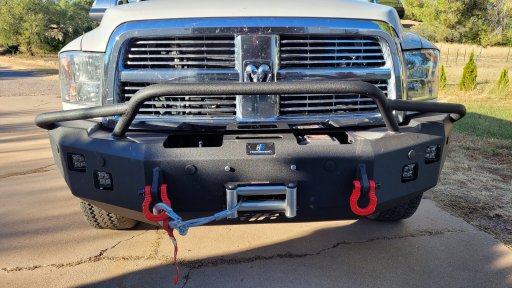 20211010 Hammerhead Bumper & 16.5ti Warn Winch.jpg