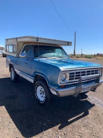 1976 Trailduster with Camper.jpg