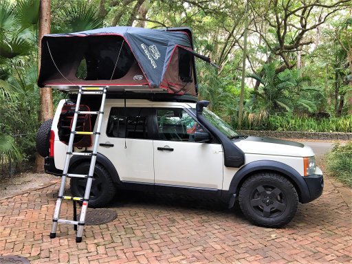 Land Rover with roof top tent.JPG