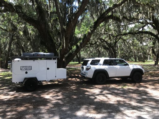 4Runner&Base Camp.JPG