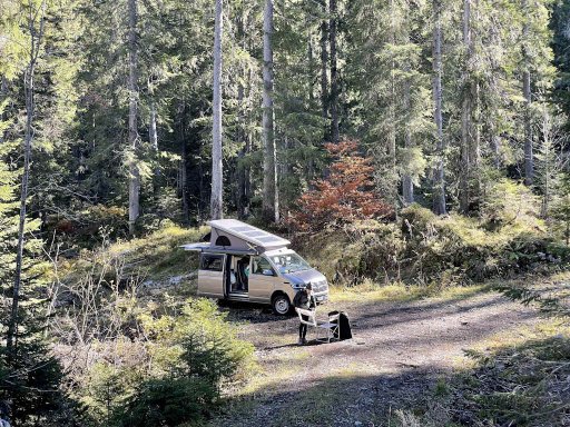 cjc-aufstelldach-wildcamp-solaranlage.jpg