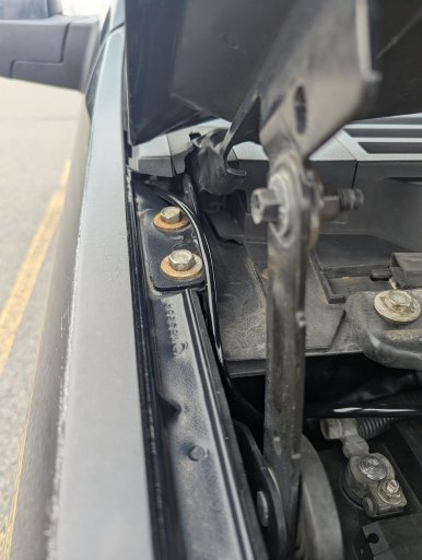 Lightbar wiring from engine bay towards cab.jpg