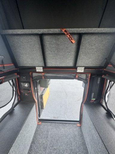 Inside_Back01 Medium.jpeg