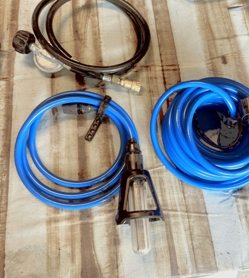07_flatlay_hoses2 Large.jpeg