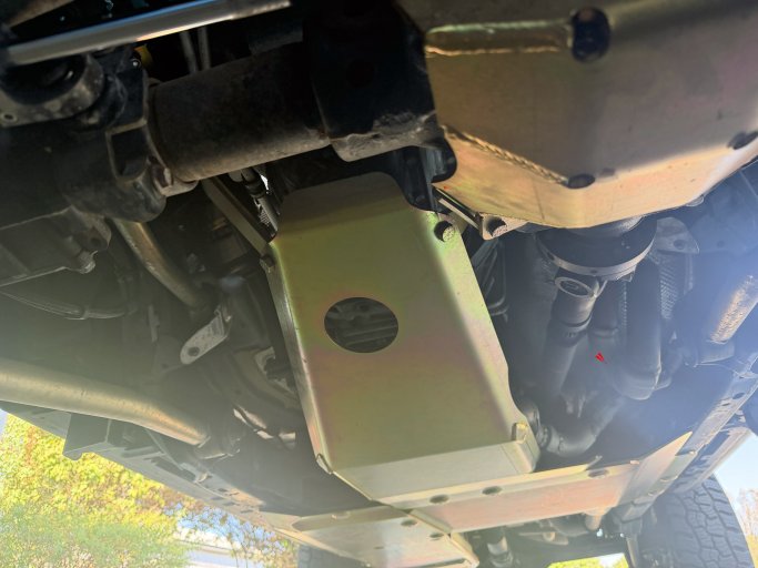  metal cloak skid plate jpg.jpg
