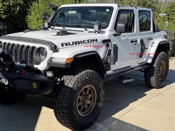 jeep with top off.jpg