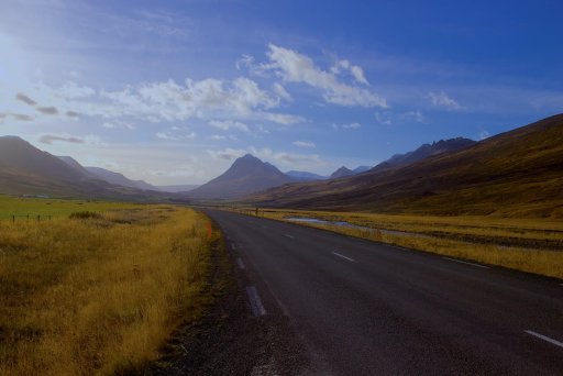 Road to Akureyri.jpg
