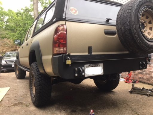 Rig rear dakar leaf lift.jpg