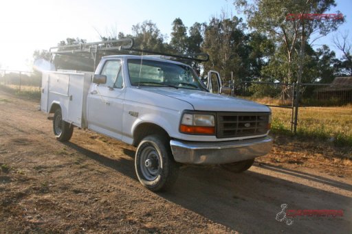 White chase truck 007.jpg