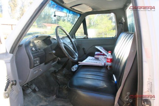 White chase truck 008.jpg