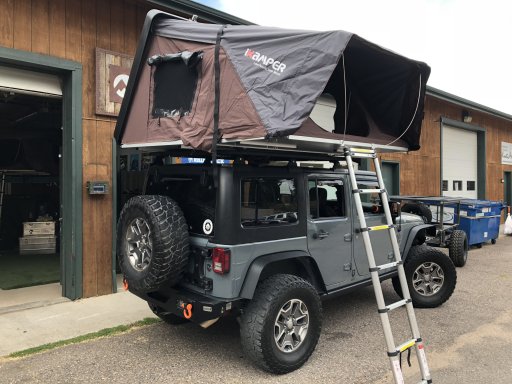 ikamper-skycamp-rear-passenger-side-jeep.jpg