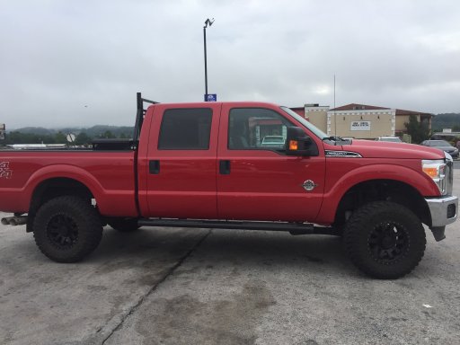 f250 on 35s.jpg