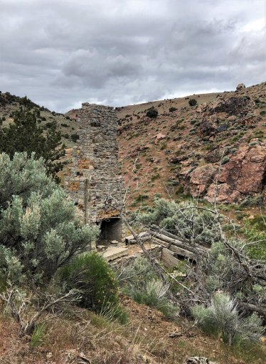 old stone chimney.jpg