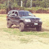 one man one jeep o_71aa04